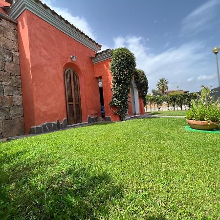 Villa Antonella 圣特奥多罗 外观 照片